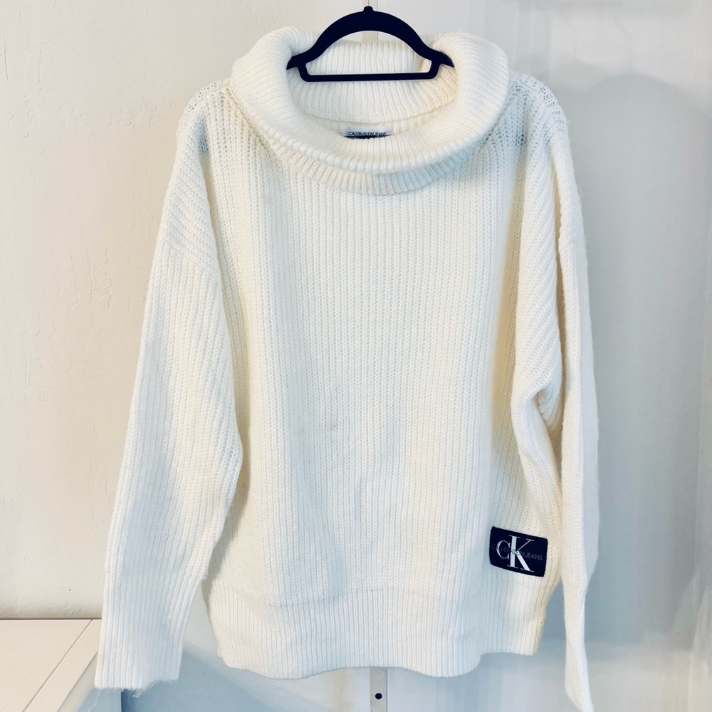 Calvin Klein Oversized Ribbed Cowl
Turtleneck Drop Shoulder Sweater, Ivory, Sz L